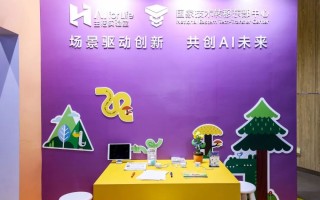 花几百块买的AI玩具最后都吃灰了？那是你没买到这个“心坎”上